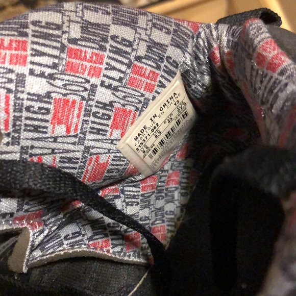 JORDAN SPIZIKE VARSITY RED' - Picture 5 of 5